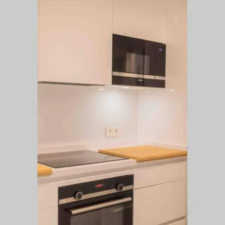 Terrazas De Banus / 2bed/ 2bath/wifi Apartment Marbella