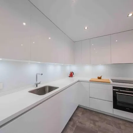 Apartment Terrazas De Banus / 2bed/ 2bath/wifi Marbella