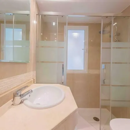 Terrazas De Banus / 2bed/ 2bath/wifi Apartment *